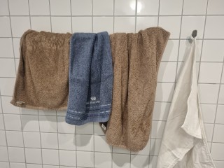 “이 빨래 누가 다 해!” 식구끼리 수건 다 따로 쓰라니…진짜 이런 집 있어?