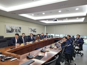 김명주 경제부지사, 경남 1호 기회발전특구 투자기업 현장 점검
