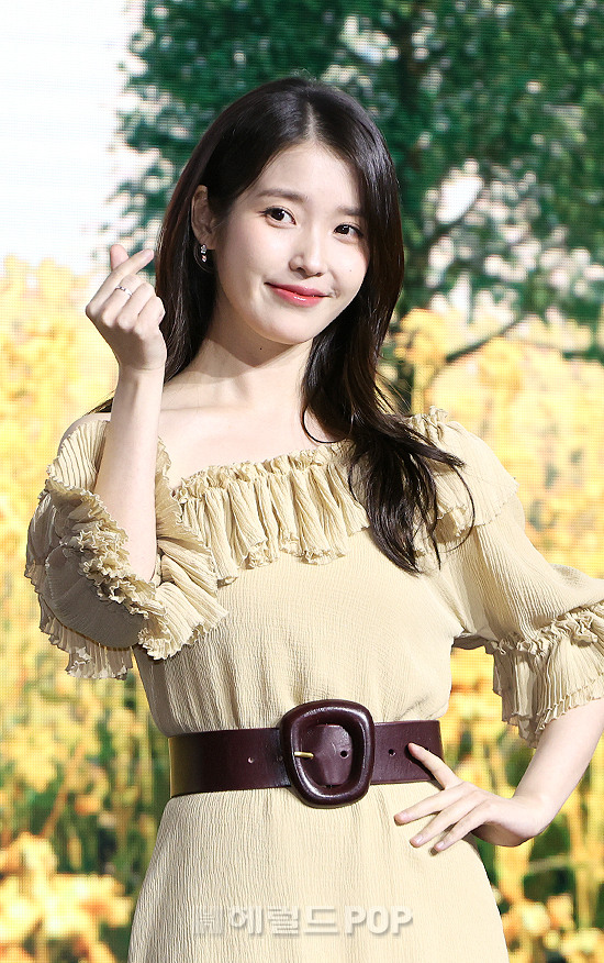아이유/사진=민선유 기자