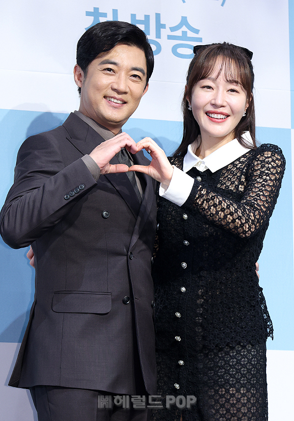 안재욱, 엄지원/사진=민선유기자