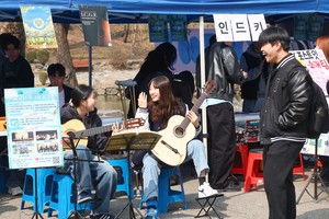 청년층 64.8% “정부 못 믿겠다”…정부 불신 세계 5위