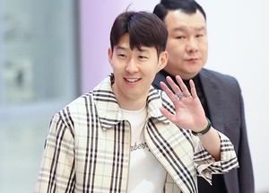 “손흥민까지 귀국” 월드컵 예선에 총집결…곧장 홍명보호 합류