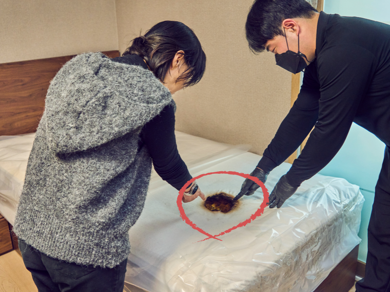 “돈은 이럴 때 써야” 죽다 살아날 뻔…마음 먹고 산 ‘고급 침대’ 덕분이라고?