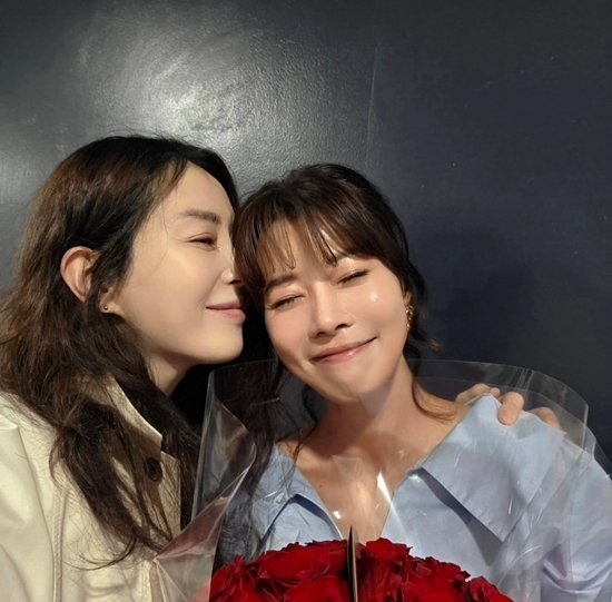 사진=송윤아 채널