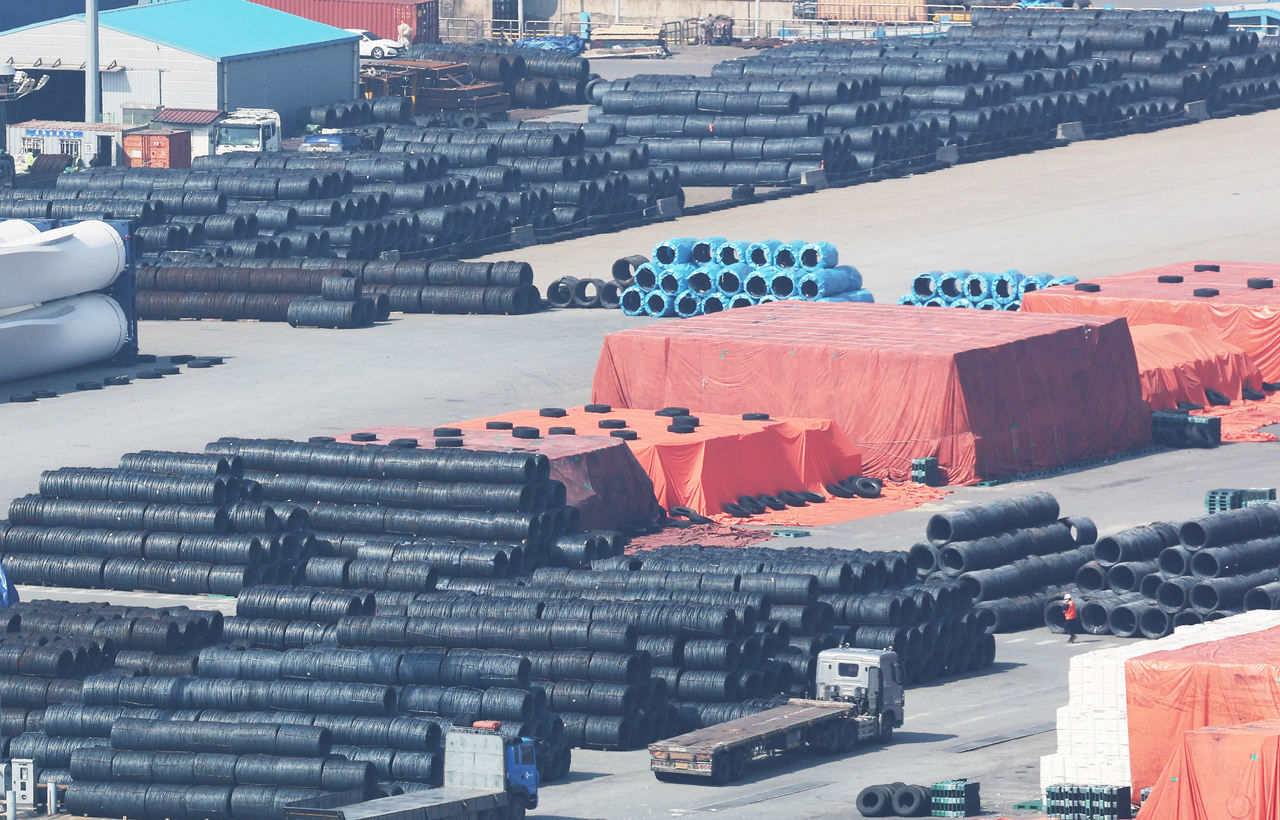 Steel products are piled up at a port in Pyeongtaek, about 65 kilometers south of Seoul, in this file photo taken Mar. 11. (Yonhap)