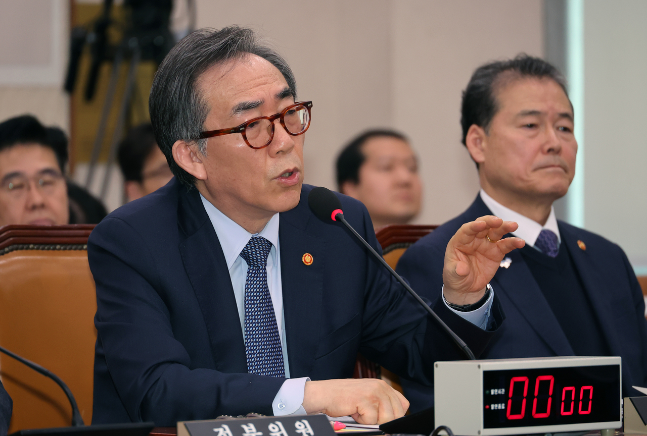 19일 서울 여의도 국회에서 열린 법제사법위원회에서 미국 에너지부가 한국을 ‘민감국가’로 지정한 것과 관련 조태열 외교부 장관이 의원 질의에 발언하고 있다. [연합]