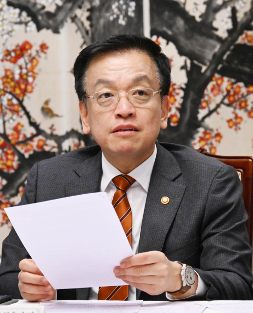 대통령실 “최 권한대행 경호수준 강화하는 걸로 알아”