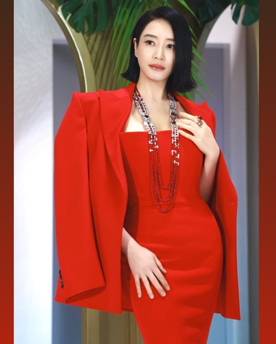 사진=김혜수 채널
