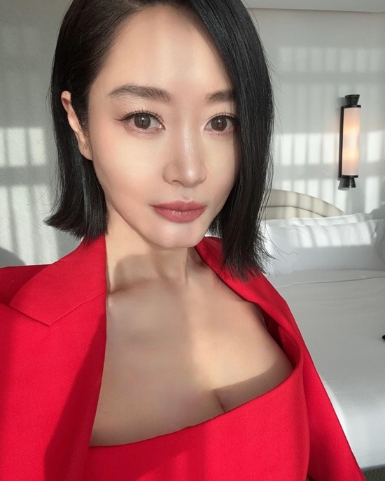 사진=김혜수 채널