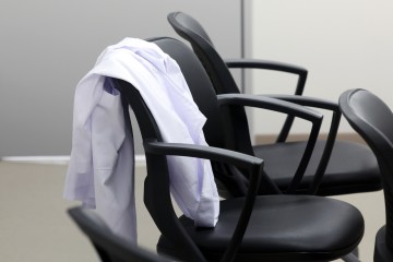 어떻게 들어간 의대인데, 유급 초읽기…복귀 데드라인 하루 남았다 [세상&]