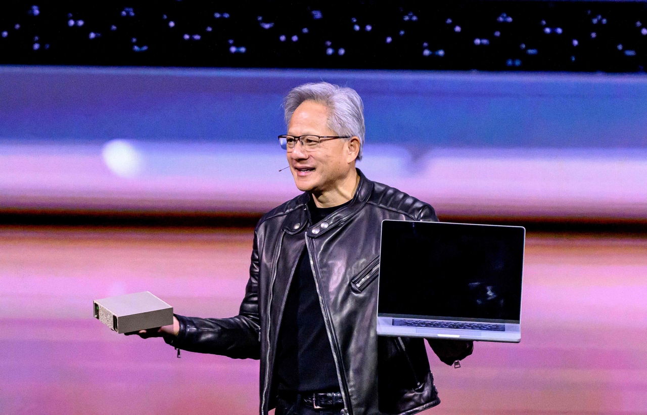 Nvidia CEO Jensen Huang introduces new products during a keynote session at the SAP Center in San Jose, California on Tuesday. (AFP-Yonhap)