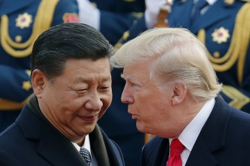 “중국, 트럼프 달래려 ‘전기차 대미 수출제한’ 검토”