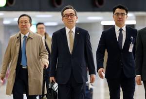한중일 모인 외교장관회의…“한반도 평화는 공동 이익”