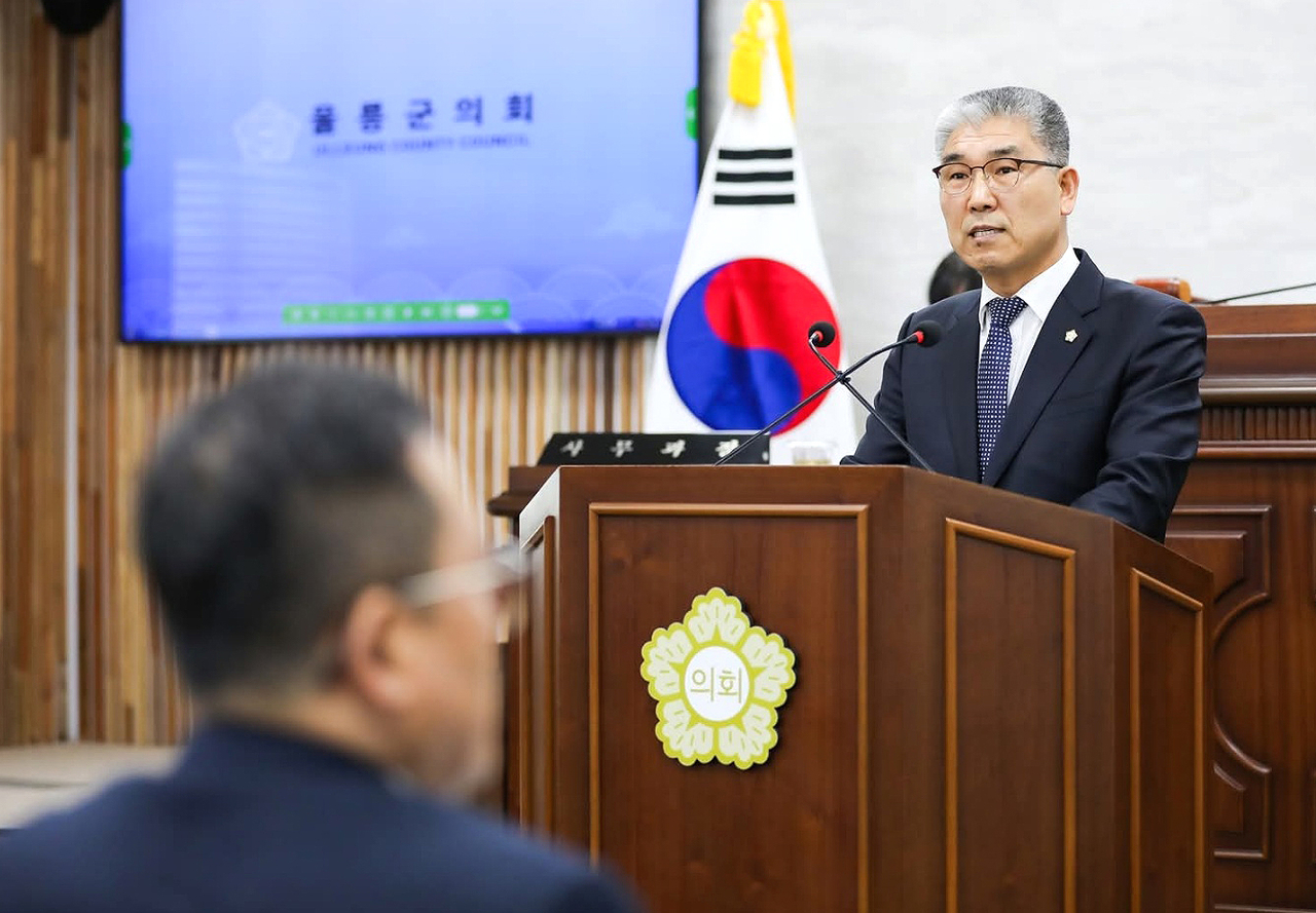 공경식 의원이 5분 자유발언을 하고 있다(울릉군 의회제공)