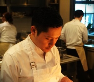 “빠른 성공의 비결, ‘거짓’뿐”…천재 셰프가 되버린 반항아 [미담:味談]