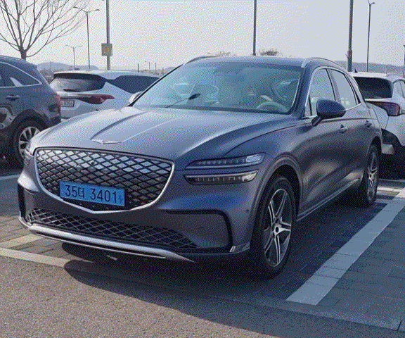 Genesis Electrified GV70 (Kan Hyeong-woo/The Korea Herald)