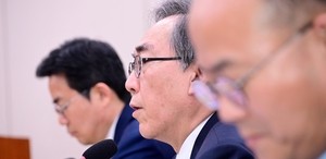[헤럴드pic] 답변하는 조태열 외교부 장관