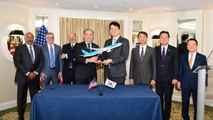 Korean Air signs $32.7b deal with Boeing, GE to upgrade fleet