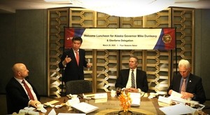 AmCham hosts Alaska governor in Seoul for energy, trade talks
