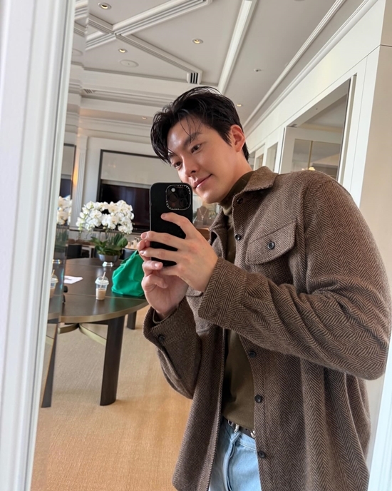 사진=김우빈 채널