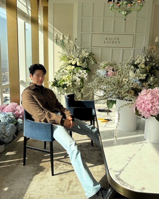 사진=김우빈 채널