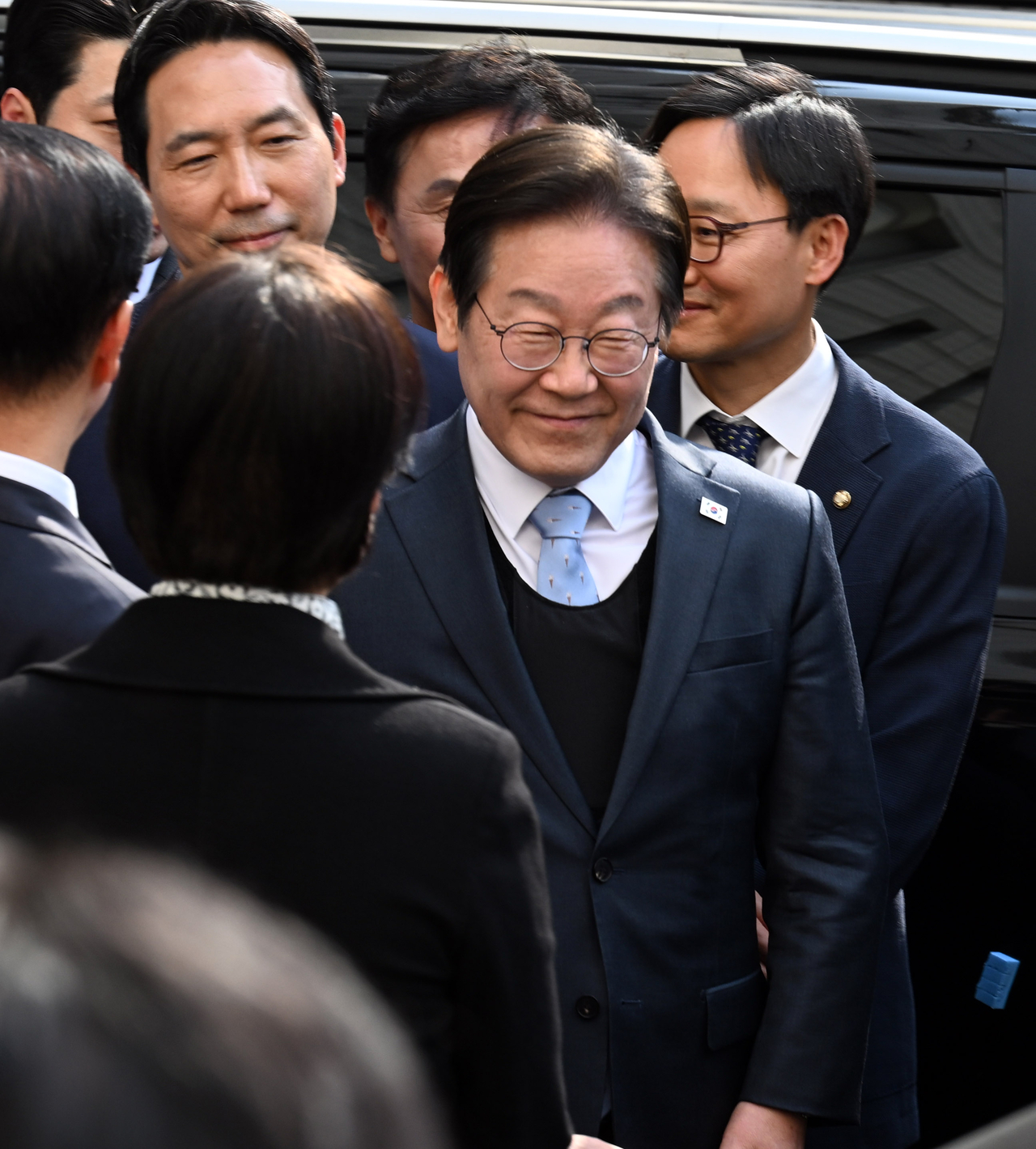 Lee Jae-myung, chairman of the main opposition Democratic Party, steps out of the Seoul High Court in the capital city on March 26, 2025, after the appeals court delivered its verdict. Yonhap