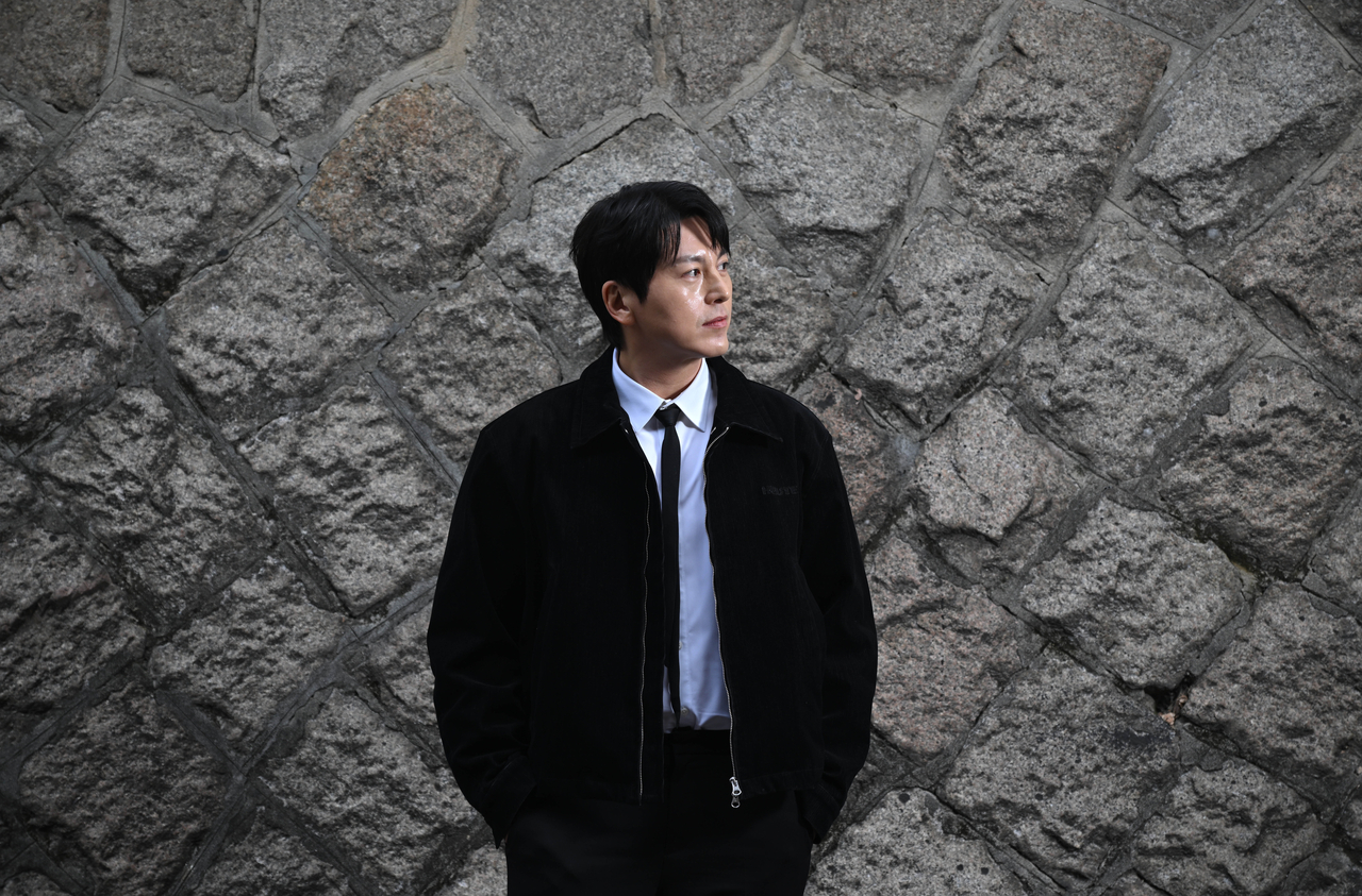 Actor Ryu Soo-young poses for a photo ahead of an interview with The Korea Herald in Yongsan-gu, Seoul, on Mar. 13. (Im Se-jun/The Korea Herald)