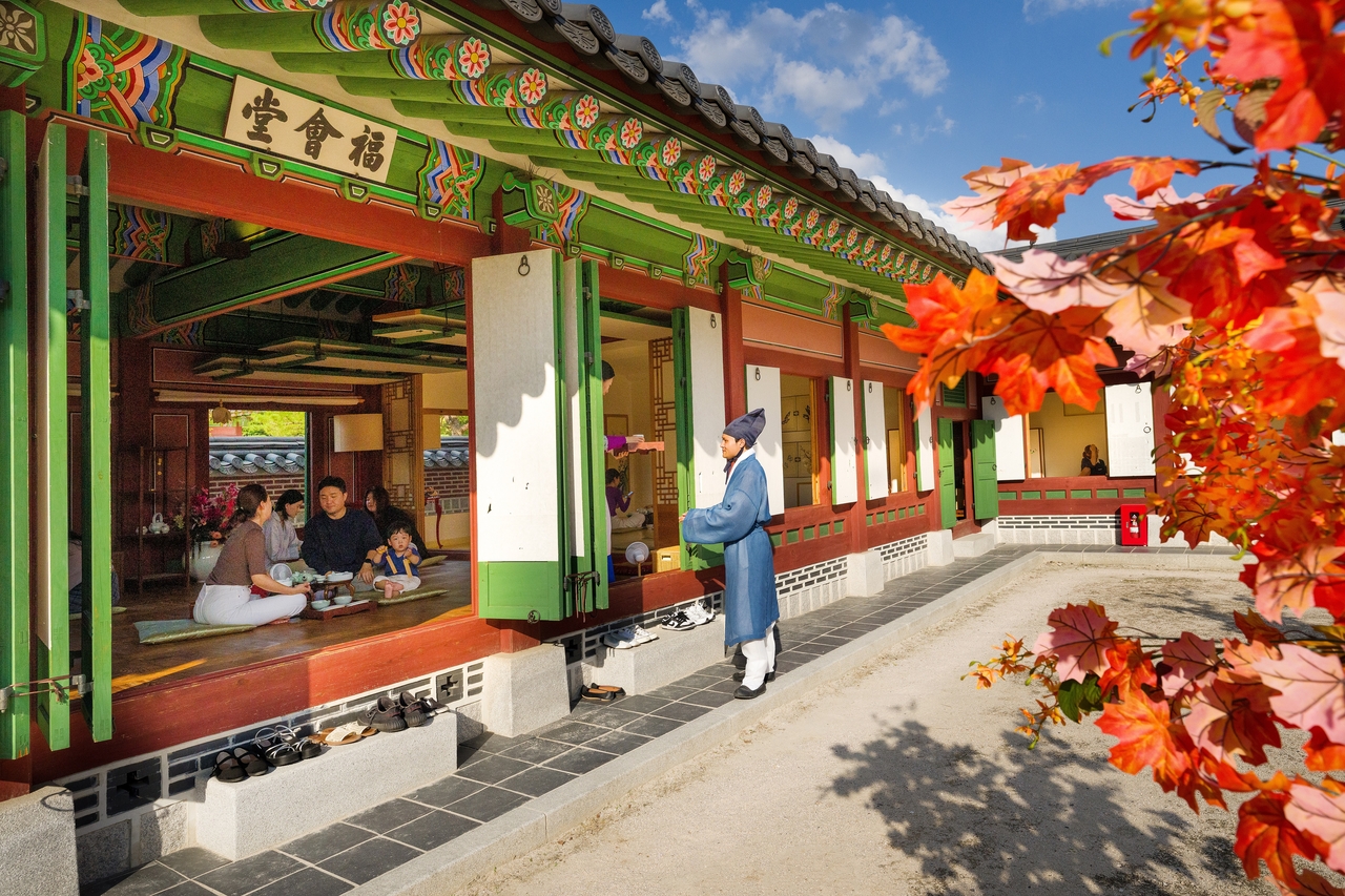 Saenggwabang, the royal kitchen at Gyeongbokgung (Korea Heritage Service)