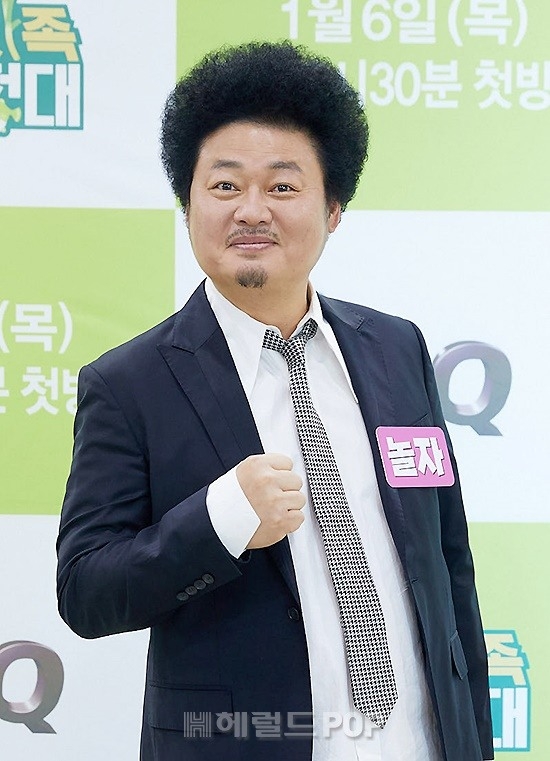 윤택/사진제공=IHQ
