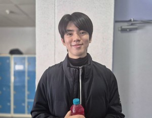 Ex-silver medalist Cha Jun-hwan finishes 7th at figure skating worlds