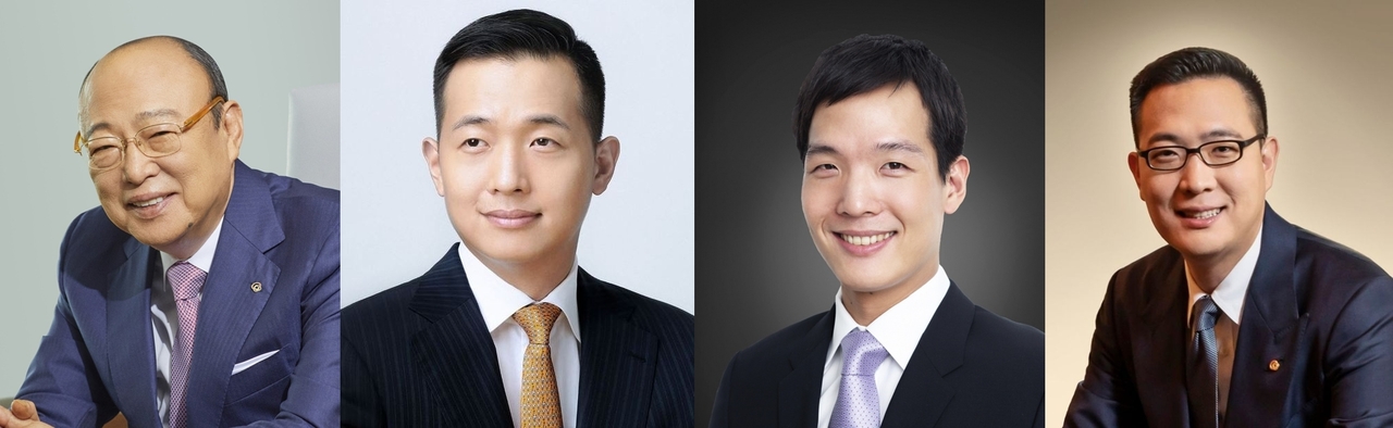 김승연(왼쪽부터) 한화그룹 회장, 김동관 한화그룹 부회장, 김동원 한화생명 사장, 김동선 한화갤러리아 부사장. [한화]
