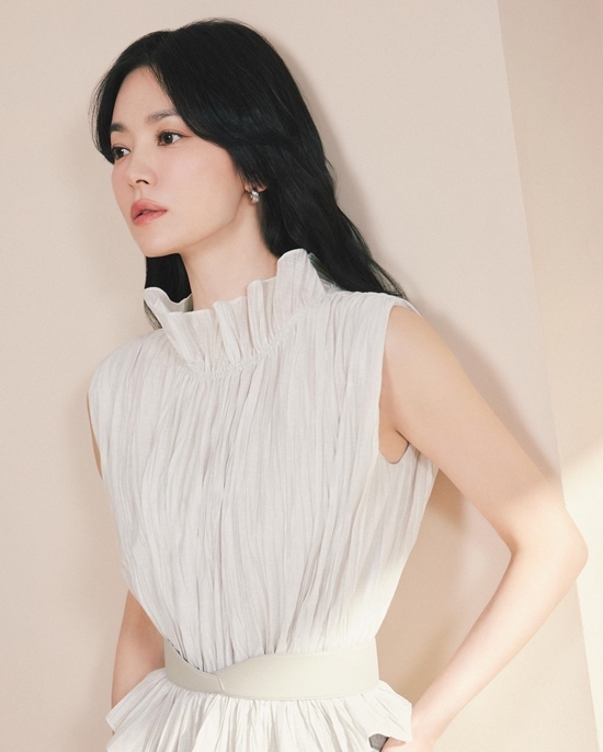 사진=송혜교 채널