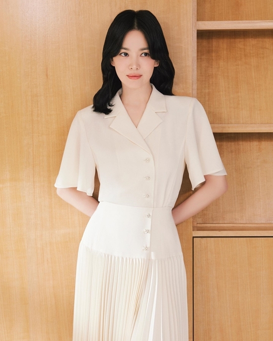 사진=송혜교 채널