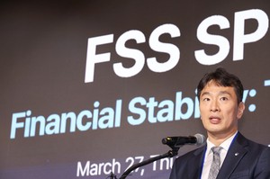 'What would Yoon do?': FSS chief defiant over vetoed minority shareholder bill