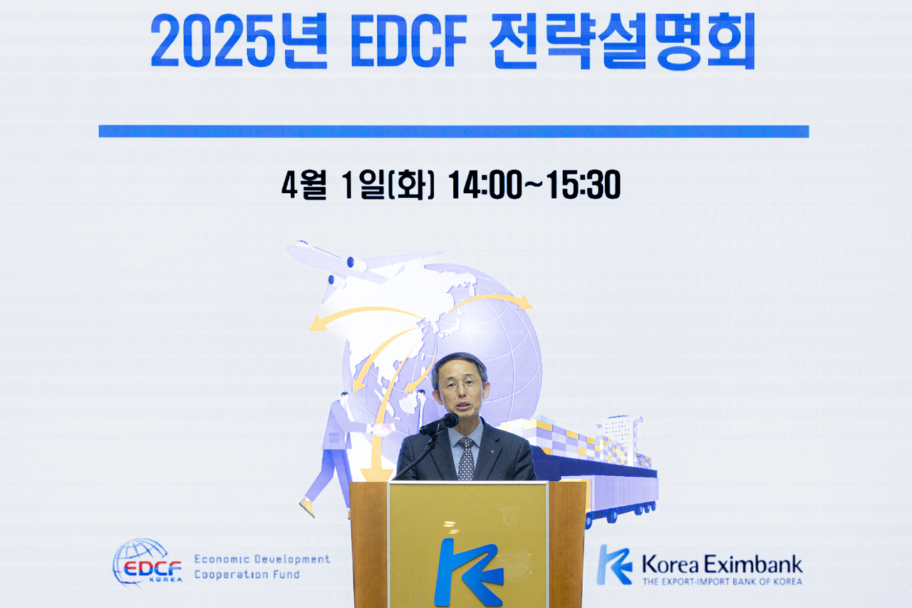 ⚠裁断済　THE JOURNAL OF K-project 2024-2025 Amazon.com: Zero-Competition Niches for KDP in 2025: Uncover