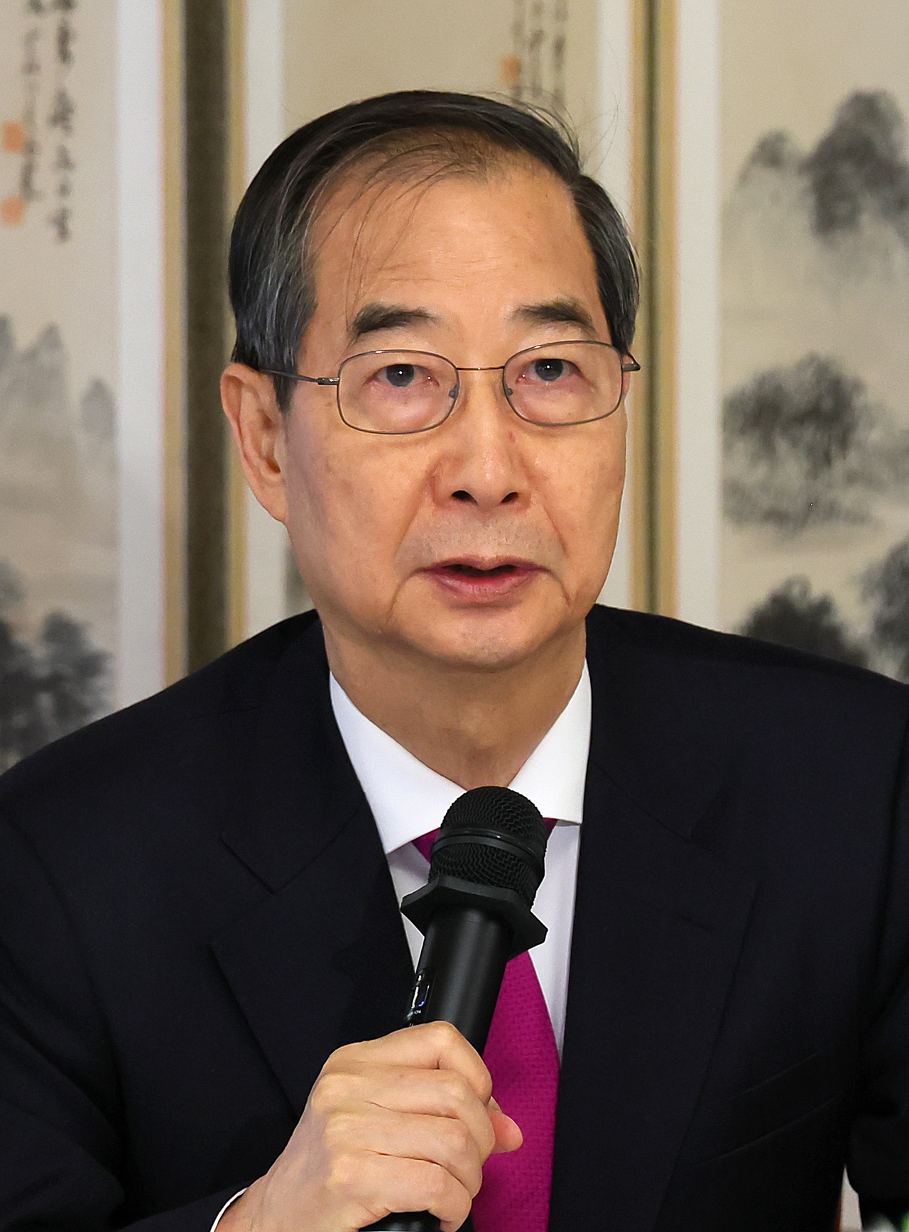 Han Duck-soo (Yonhap)