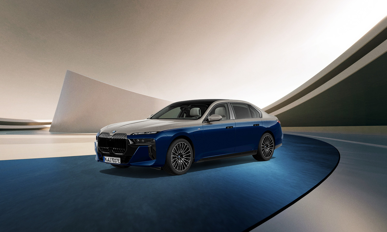 BMW 750e xDrive M 스포츠 프로 인디비주얼 투톤 모리셔스 블루 에디션 [BMW 코리아 제공]