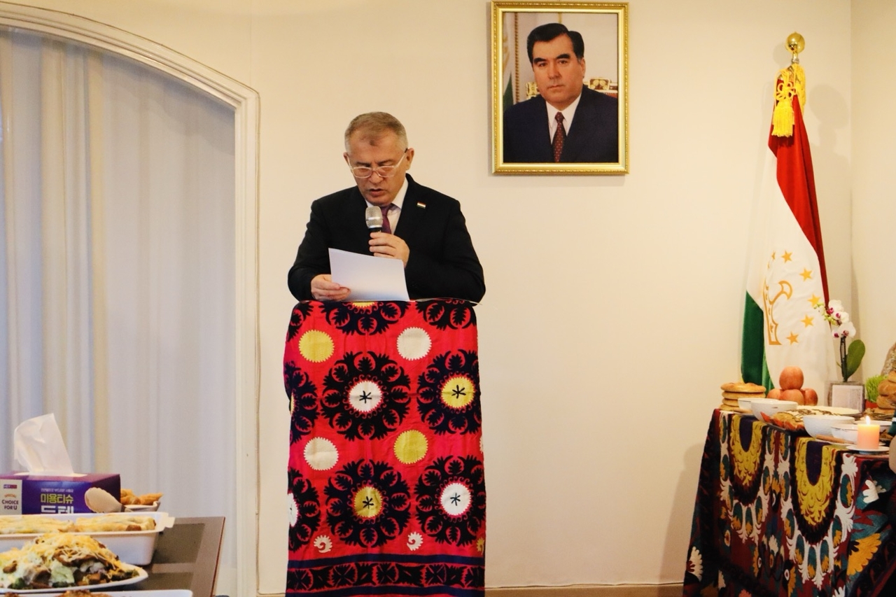 Tajik Ambassador to Korea Salohiddin Kirom delivers remarks during Navruz celebrations held at the Embassy of Tajikistan in Yongsan-gu, Seoul on Saturday. (Tajik Embassy in Seoul)