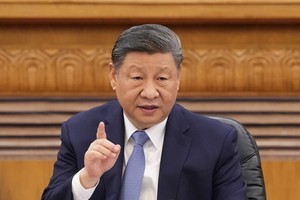 Xi 'seriously' considering visit to S. Korea for APEC summit: Chinese official