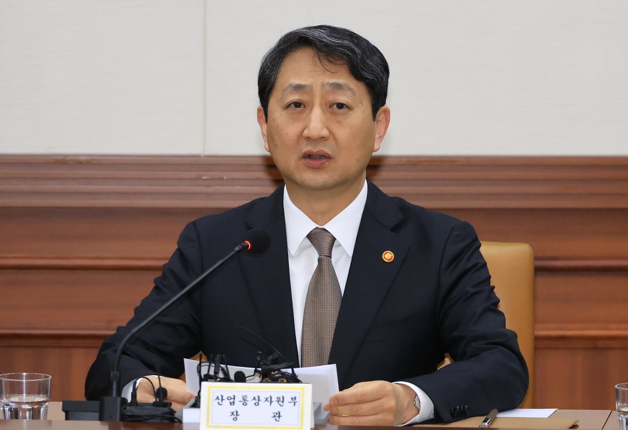 Industry Minister Ahn Duk-geun is seen on Wednesday. (Yonhap)