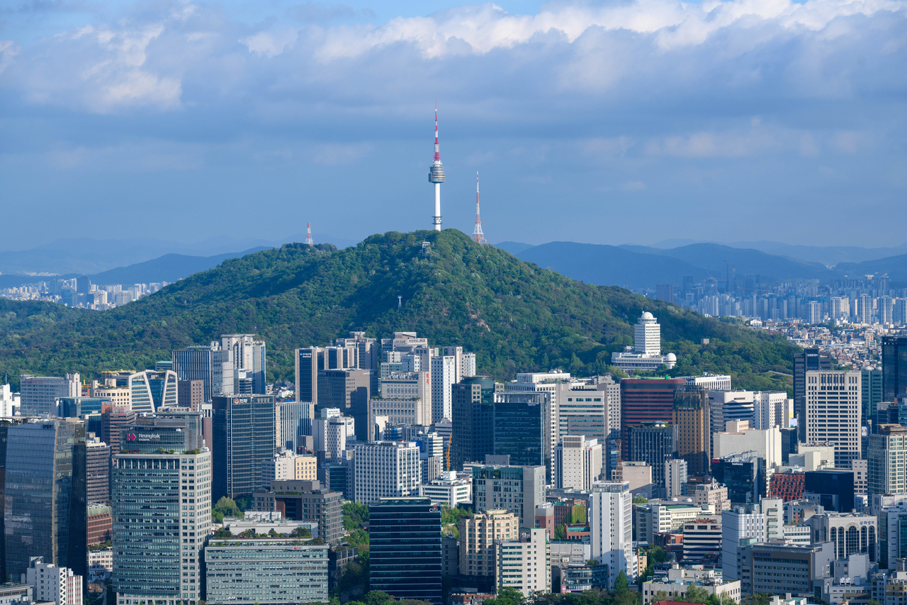 Namsan in central Seoul (Getty Images)