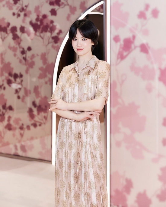 사진=송혜교 채널
