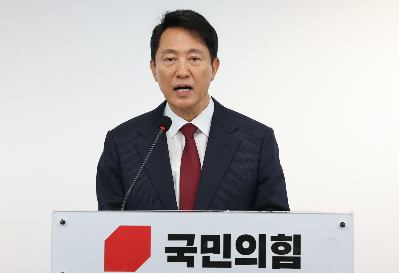 오세훈 서울시장이 12일 서울 여의도 국민의힘 당사에서 대선 불출마를 선언하고 있다. [연합]