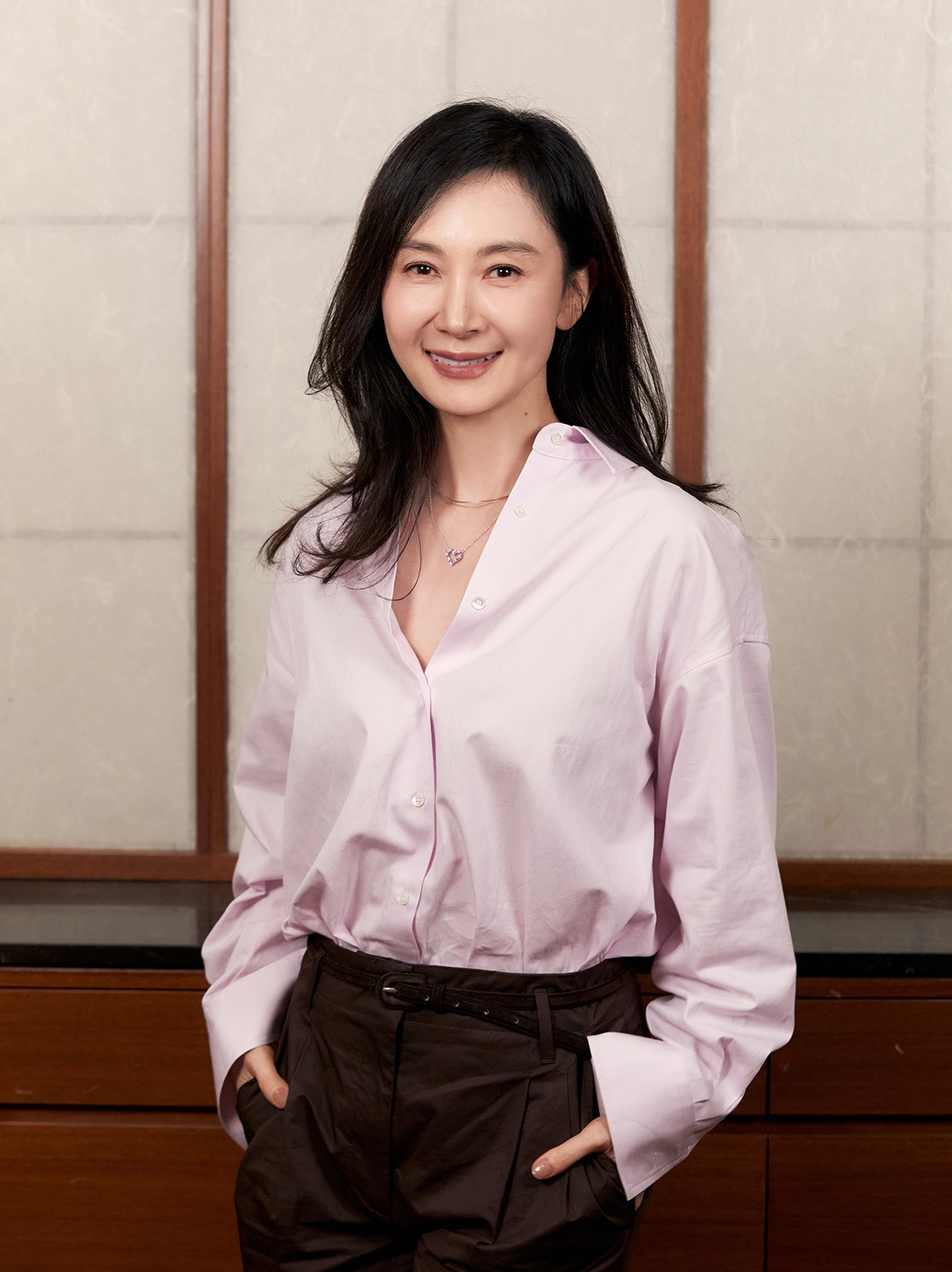 Actor Chae Si-ra (C-Jes Studios)