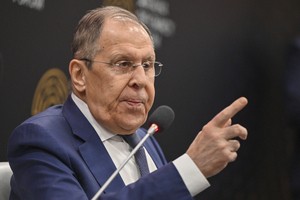 Russia, Ukraine accuse each other of failing to pause strikes