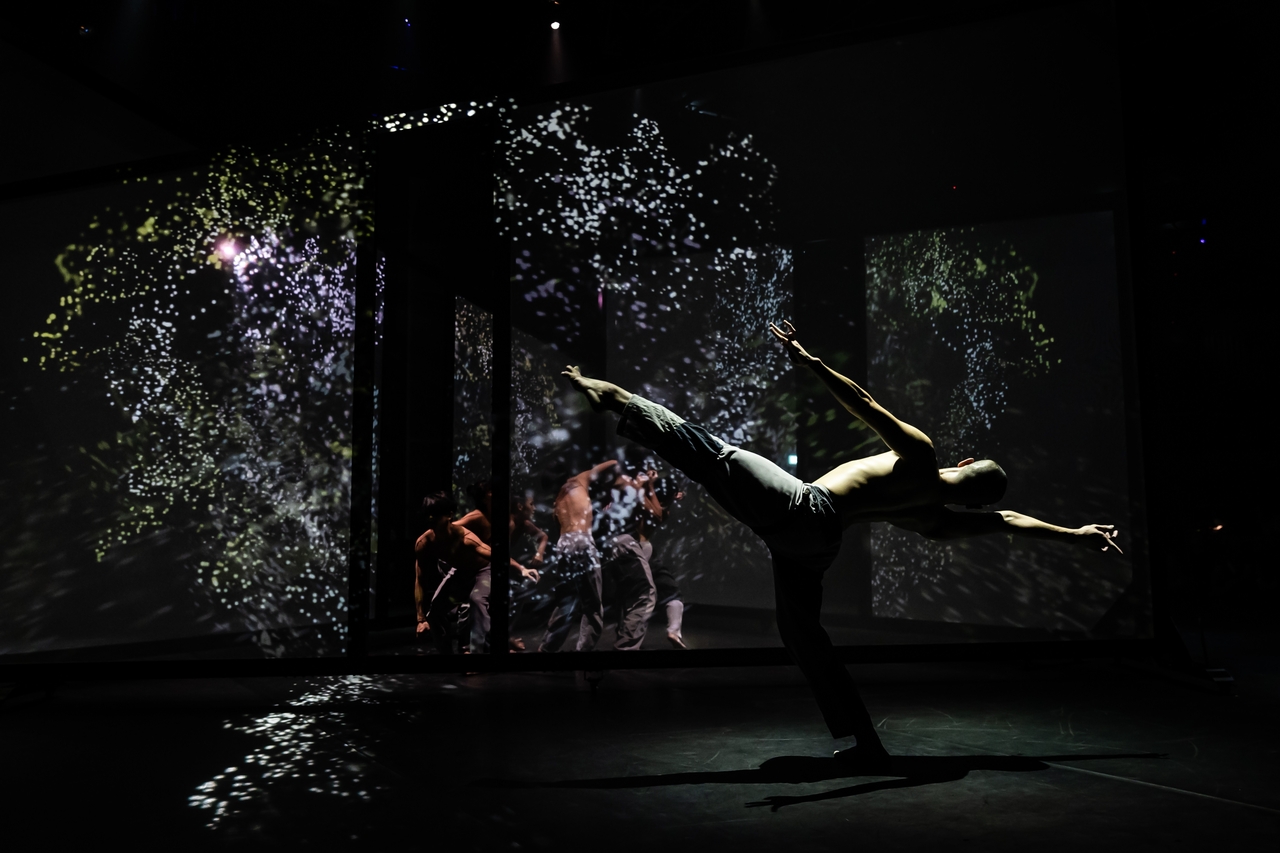 “Infinitely Closer” (T.H.E Dance Company)
