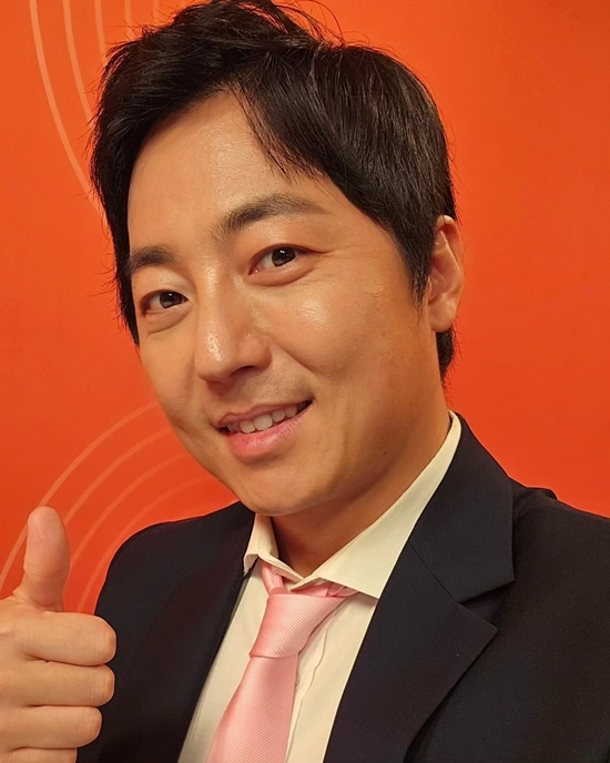 사진=이성배 채널