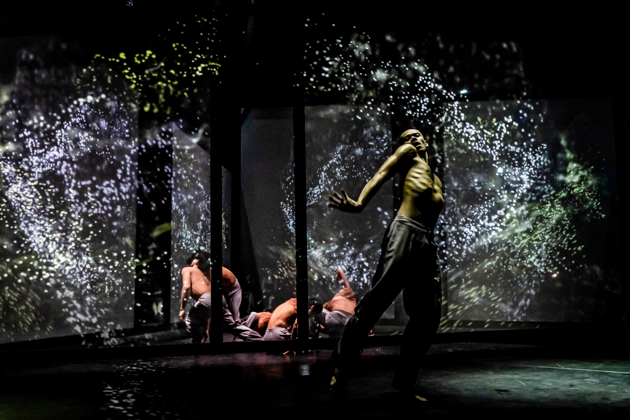 “Infinitely Closer” (T.H.E Dance Company)