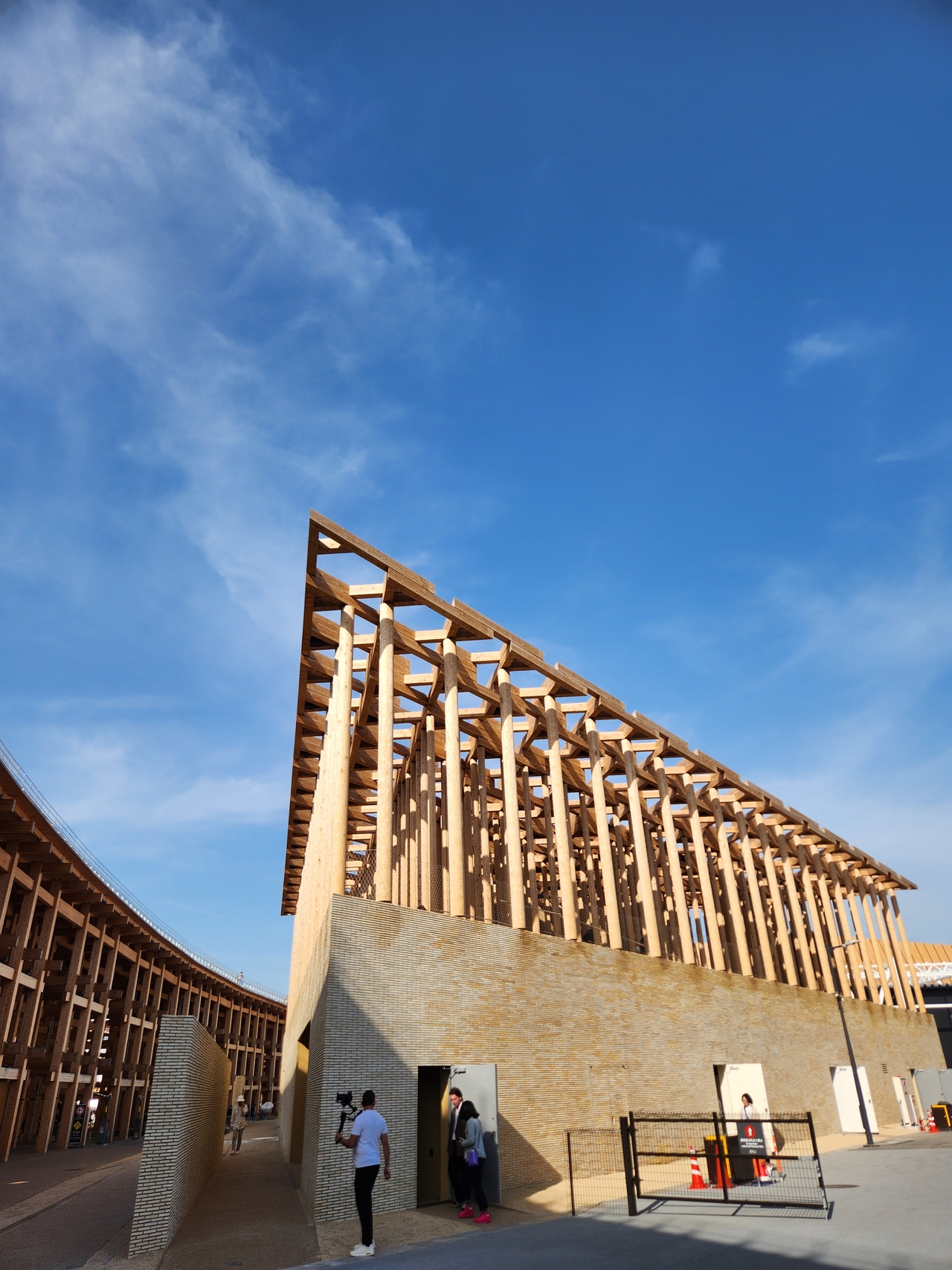 The Uzbekistan Pavilion at Expo 2025 in Osaka, Japan (Song Seung-hyun/The Korea Herald)