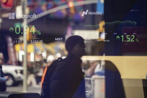 [Photo News] "Reciprocal" relief